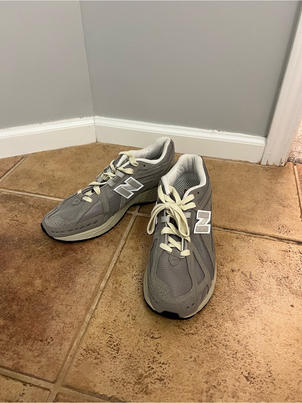 New Balance Men's 1906 Gray Athletic Mesh Sneakers with Cream Laces